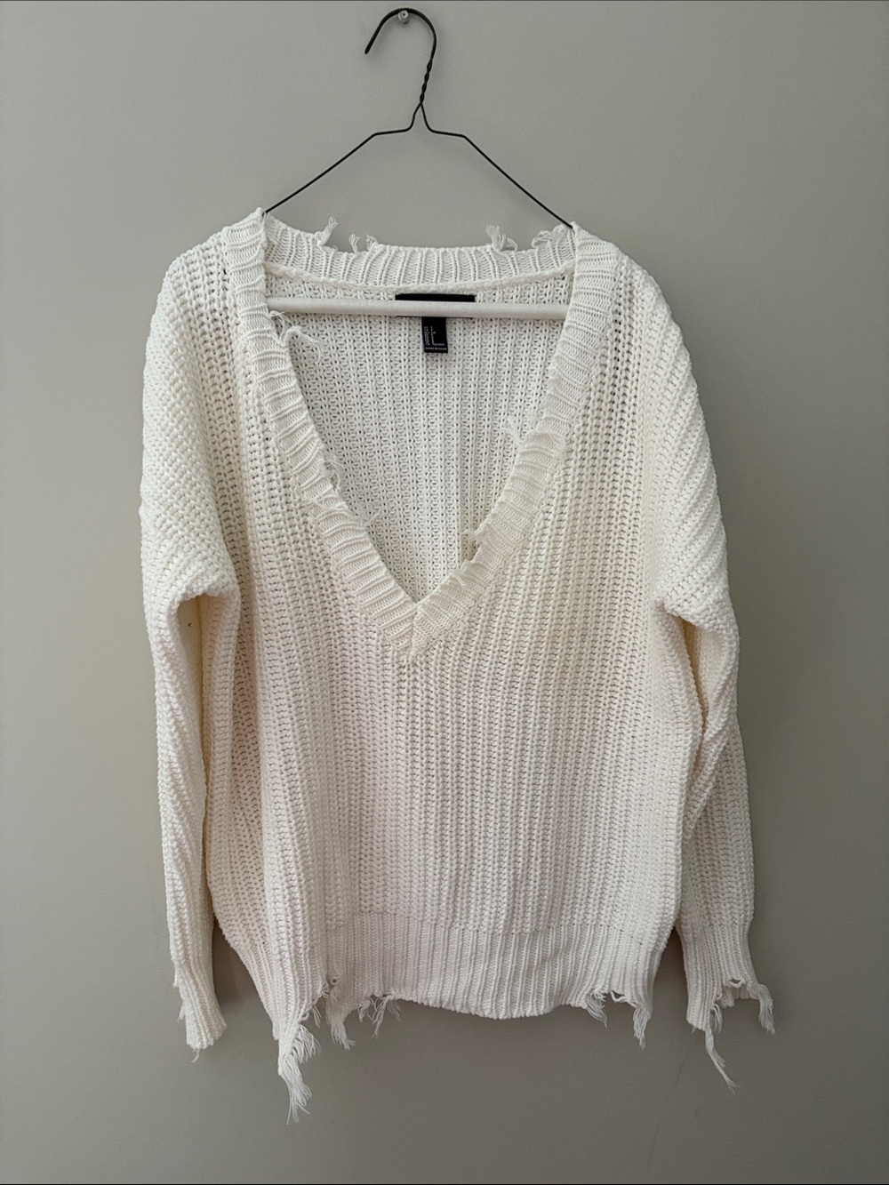 Women’s Distressed V-Neck Sweater - Cream